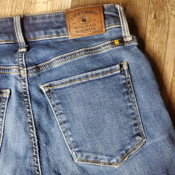 Lucky Brand Size 2/26 Sasha Super Skinny Medium Wash Denim Jeans NWOT - Picture 10 of 15